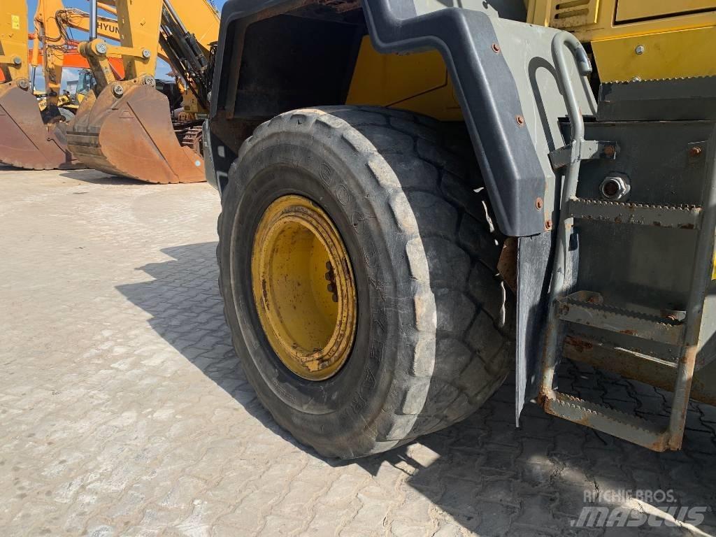 Komatsu WA 320-5H Φορτωτές με λάστιχα (Τροχοφόροι)