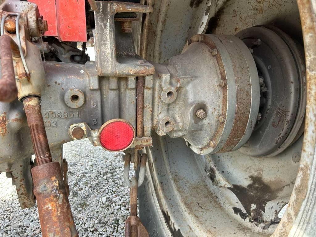 Massey Ferguson 590 Τρακτέρ