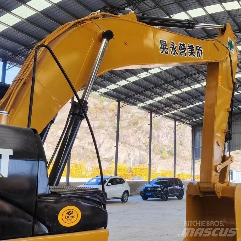 CAT 320D Εκσκαφείς με ερπύστριες
