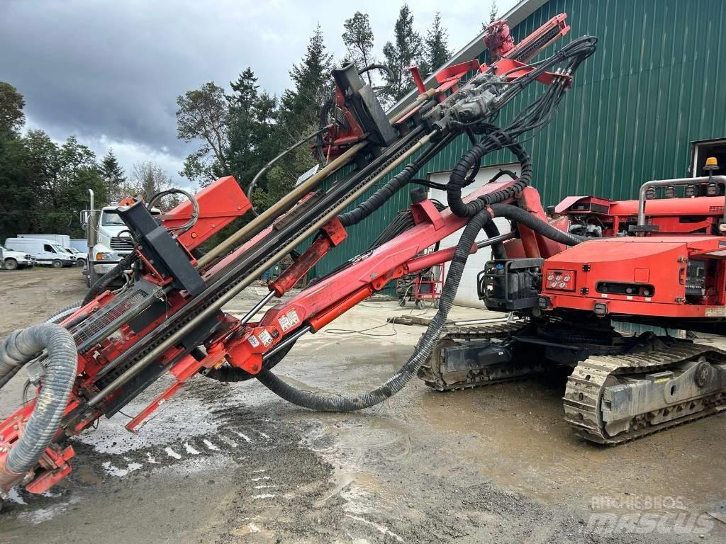 Sandvik DX 800R Εξοπλισμός επιφανειακών γεωτρήσεων