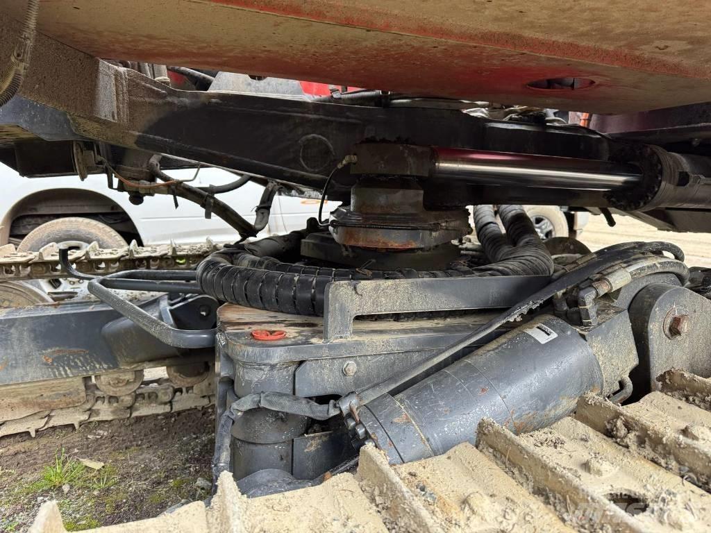 Sandvik DX 800R Εξοπλισμός επιφανειακών γεωτρήσεων