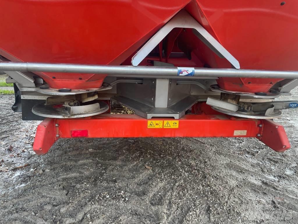 Kuhn Axis 40.1 Διαστρωτήρες ανοργάνων
