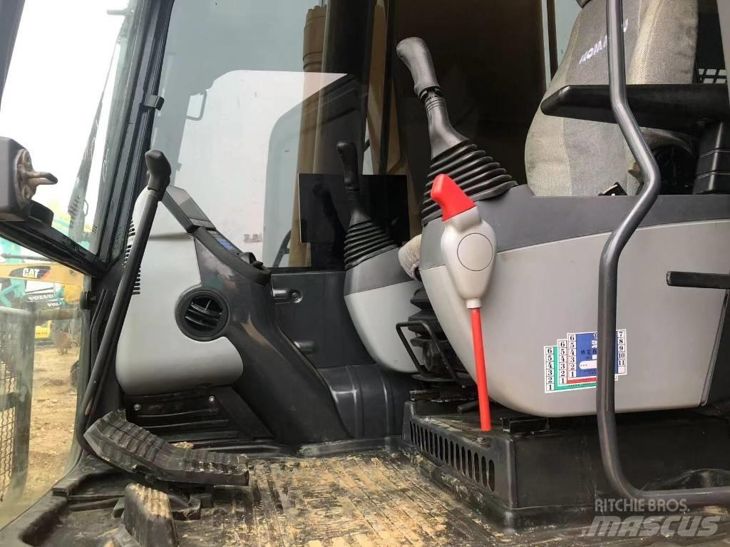 Komatsu 220-8 Εκσκαφείς με ερπύστριες