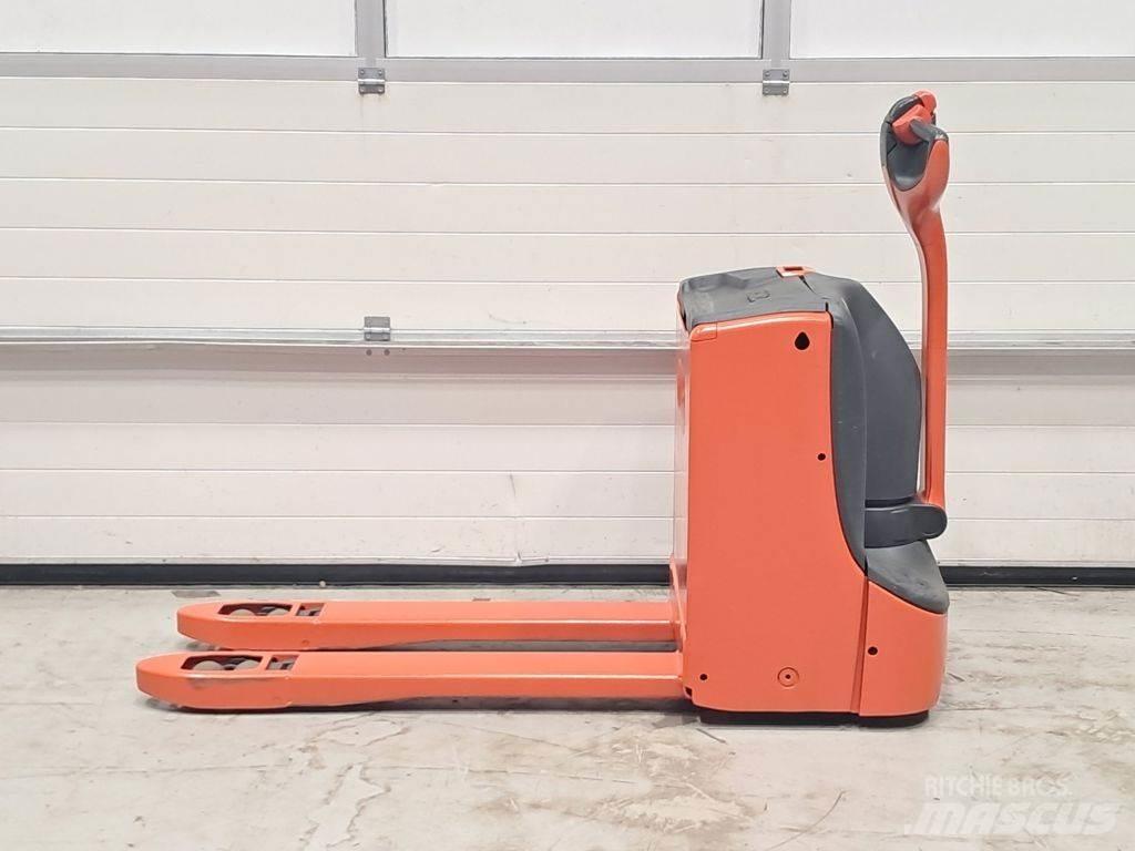 Linde T16 Χειροκίνητο περονοφόρο ανυψωτικό