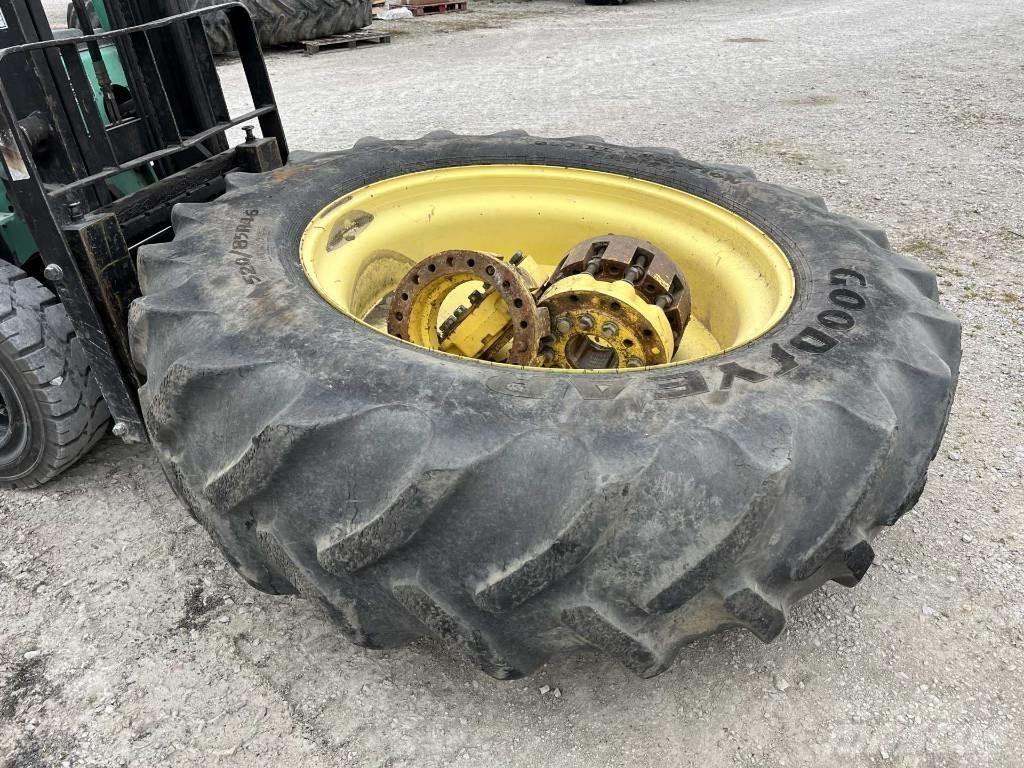John Deere 7260 R Τρακτέρ