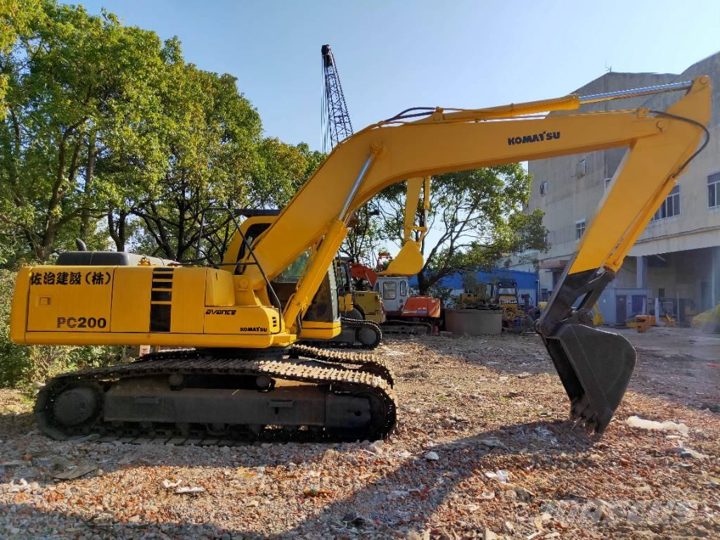 Komatsu PC200-6 Εκσκαφείς με ερπύστριες