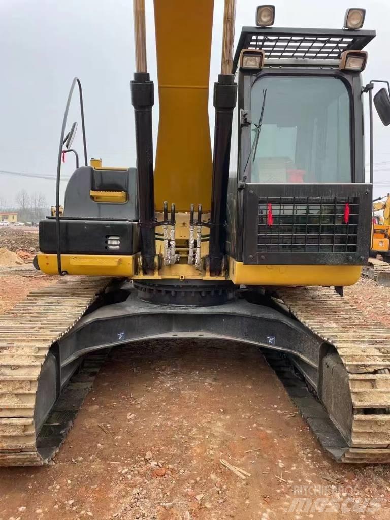 CAT 323 D L Εκσκαφείς με ερπύστριες