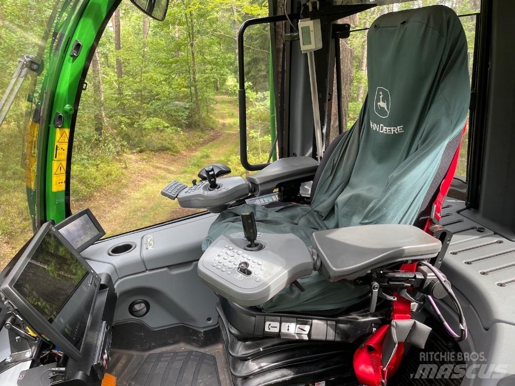 John Deere 1170G 8WD Θεριζοαλωνιστικές μηχανές