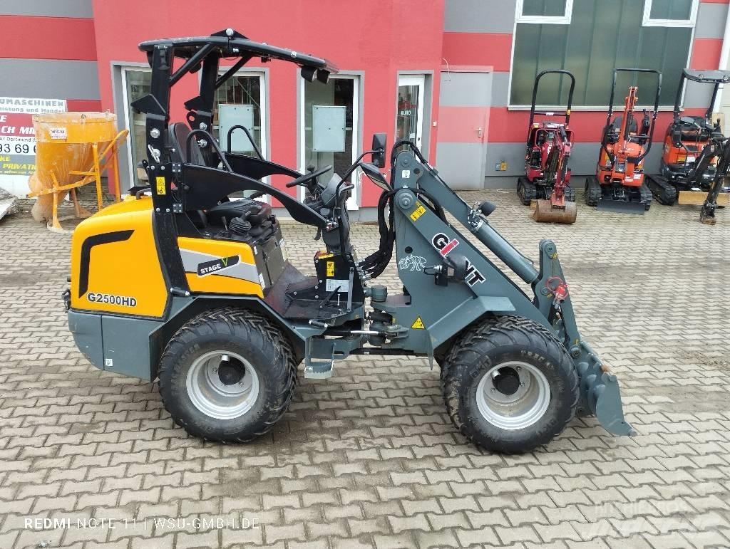GiANT G2500 HD Εμπρόσθιοι φορτωτές και σκαπτικά