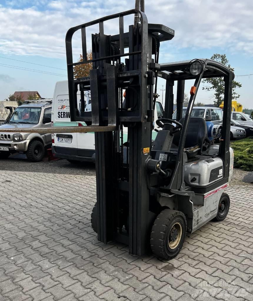 Nissan PD01A18PQ Περονοφόρα ανυψωτικά κλαρκ με φυσικό αέριο LPG