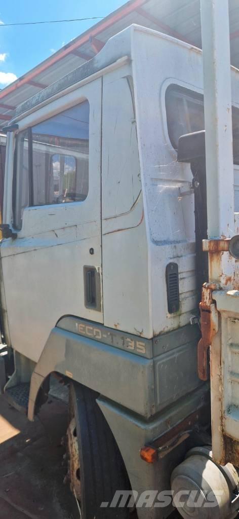 Nissan ECO T 135 Φορτηγά Ανατροπή