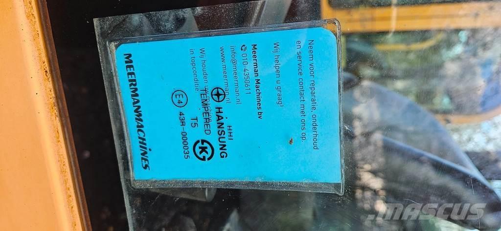 Hyundai R16-9 Εκσκαφάκι (διαβολάκι) < 7t