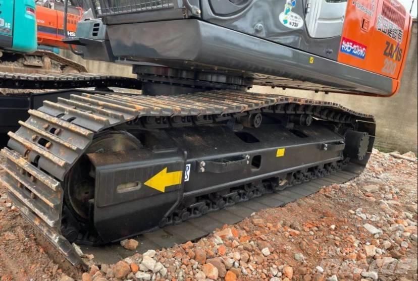 Hitachi 200-3 Εκσκαφείς με ερπύστριες