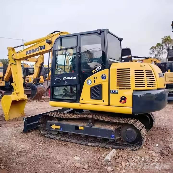 Komatsu PC60 Εκσκαφείς με ερπύστριες