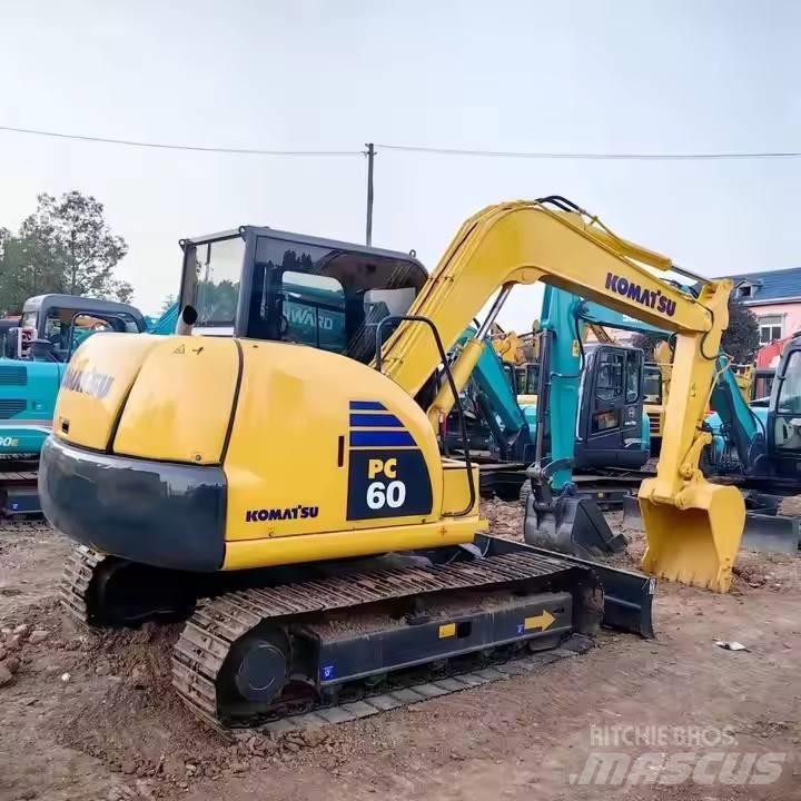 Komatsu PC60 Εκσκαφείς με ερπύστριες