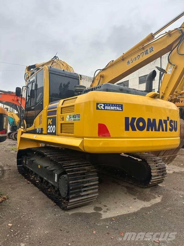 Komatsu PC 200-8 Εκσκαφείς με ερπύστριες