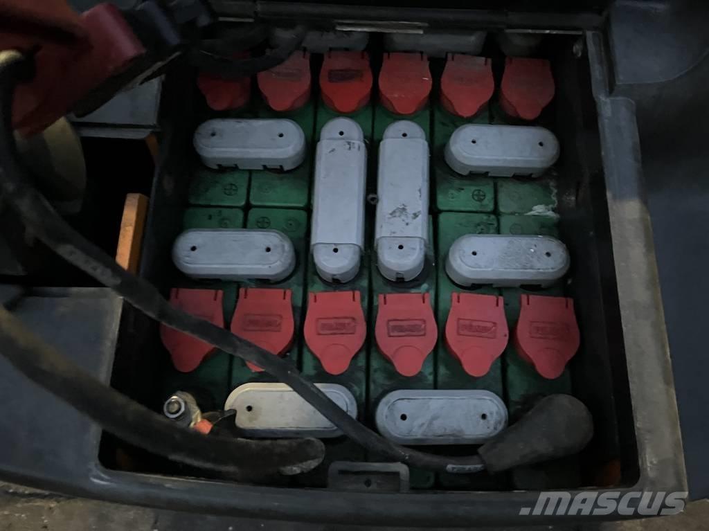 Still EGV12   V-4250 Ηλεκτρικά παλετοφόρα με ιστό