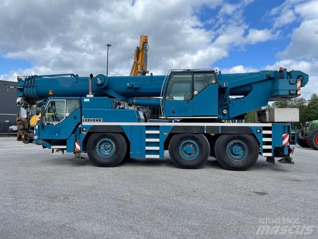Liebherr LTM 1055-1 Γερανοί παντός εδάφους