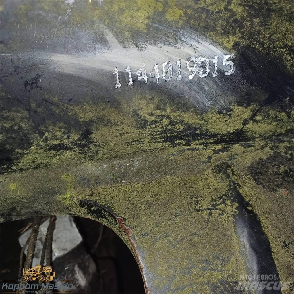 Komatsu C144 Κεφαλές συλλεκτικών μηχανών