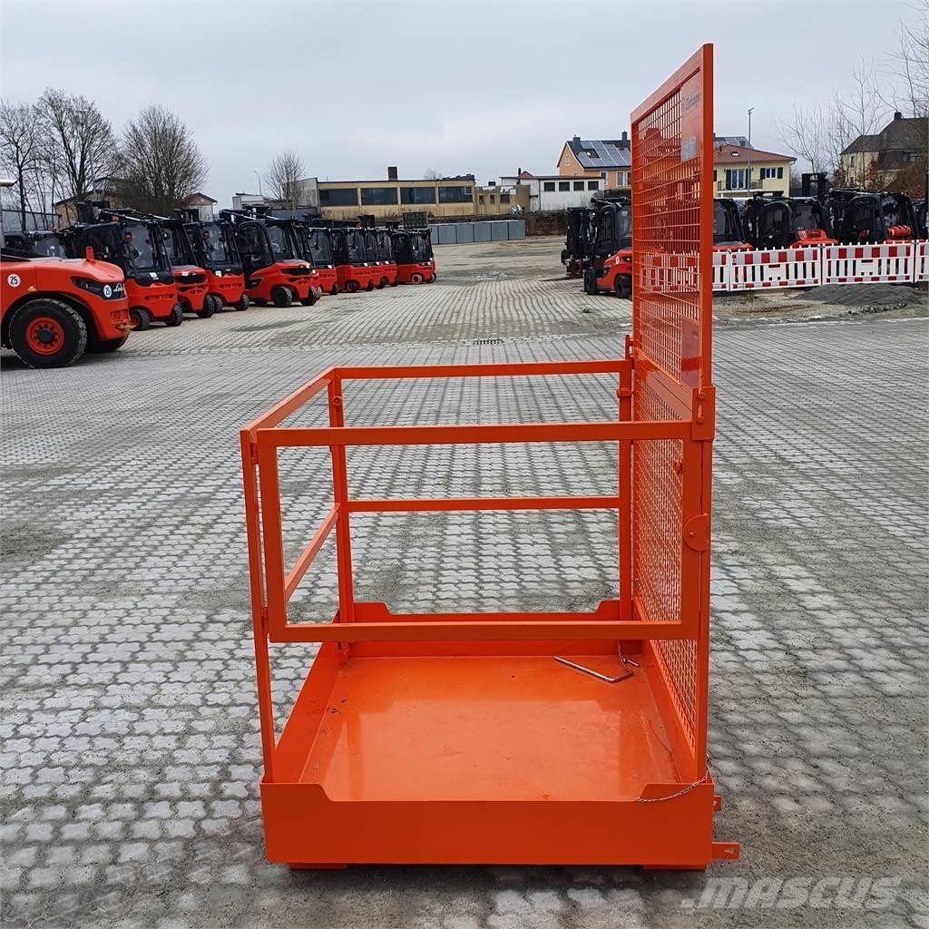 Eichinger 107.3 Εναέριες πλατφόρμες τοποθετημένες σε ρυμούλκα