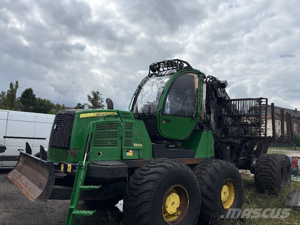 John Deere 1910E Μεταφορείς ξυλείας