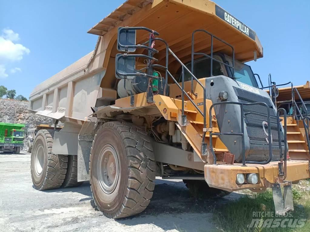 CAT 773 F Σπαστό Dump Truck ADT