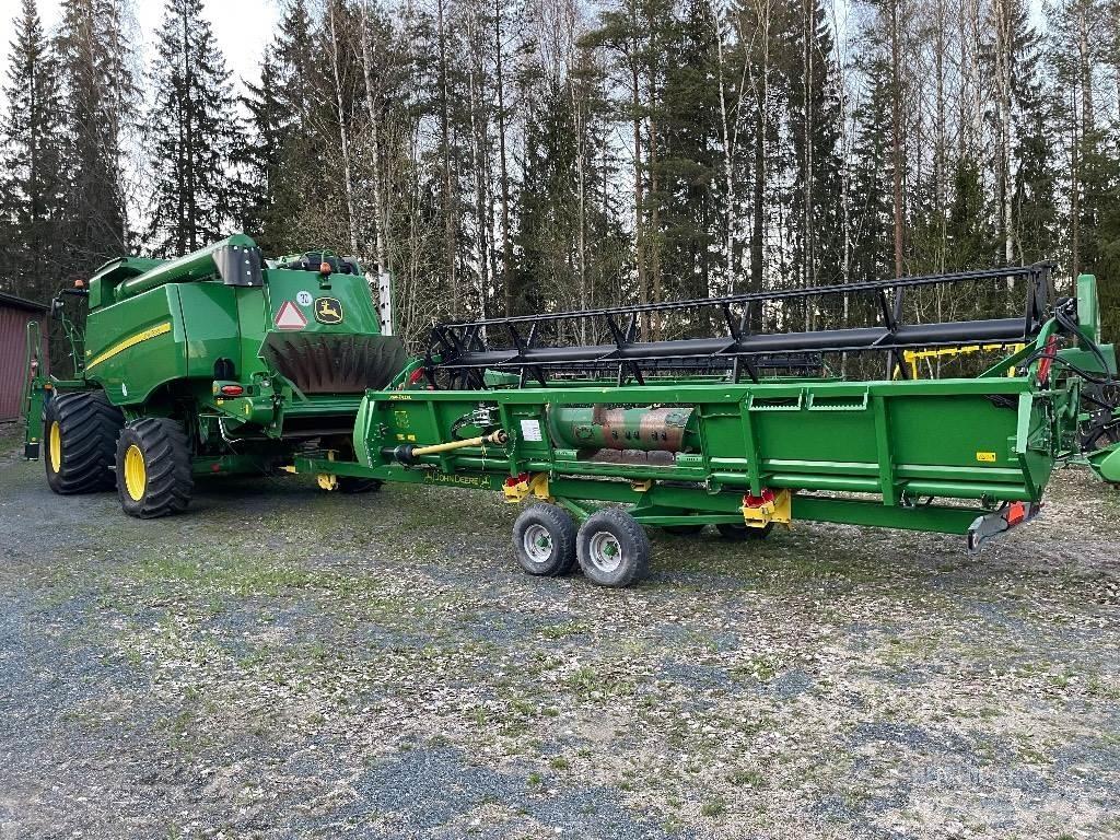 John Deere T 560 i Θεριζοαλωνιστικές μηχανές