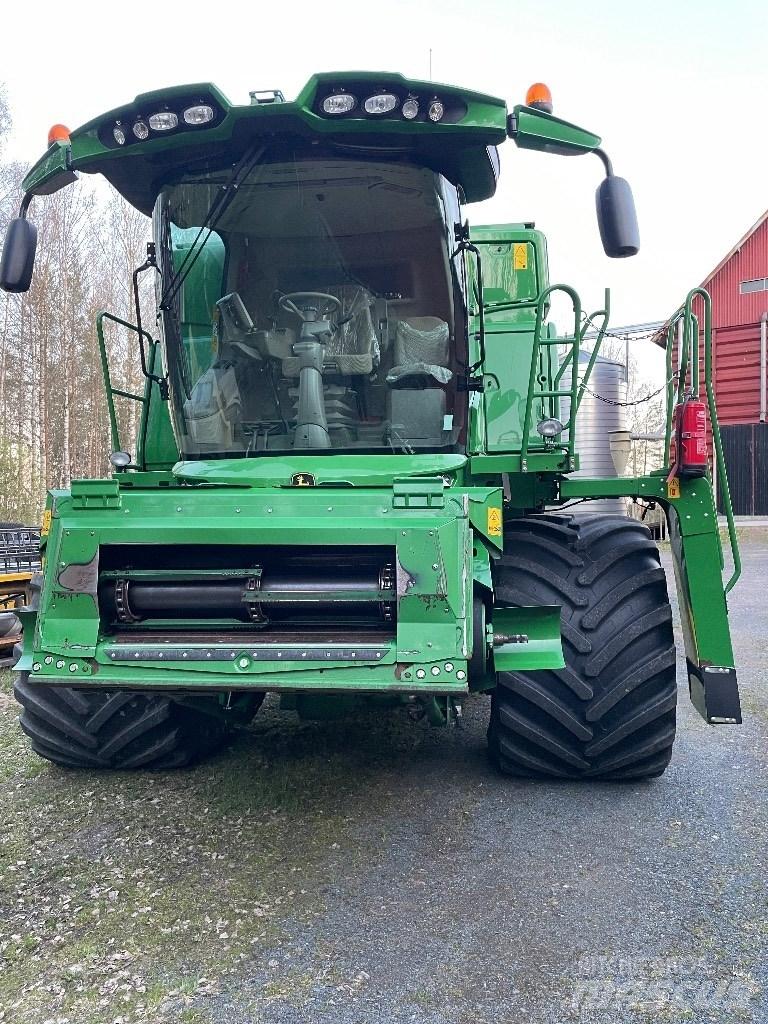 John Deere T 560 i Θεριζοαλωνιστικές μηχανές