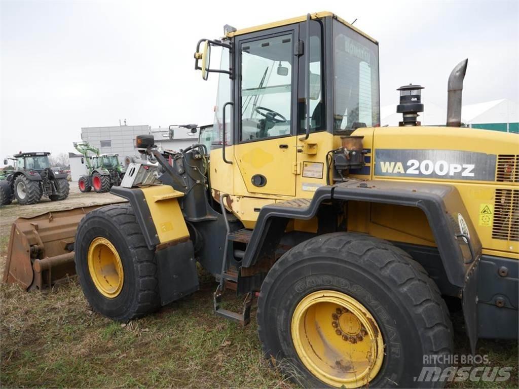 Komatsu WA 200 PZ Φορτωτές με λάστιχα (Τροχοφόροι)