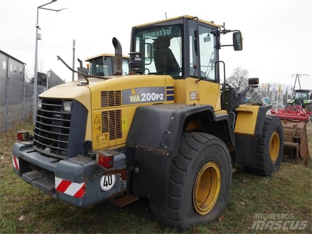Komatsu WA 200 PZ Φορτωτές με λάστιχα (Τροχοφόροι)