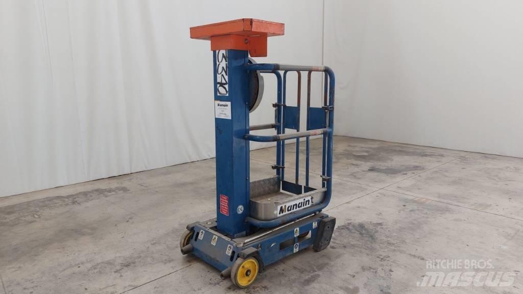 JLG Peco Lift Ανυψωτήρες με κατακόρυφους πυλώνες