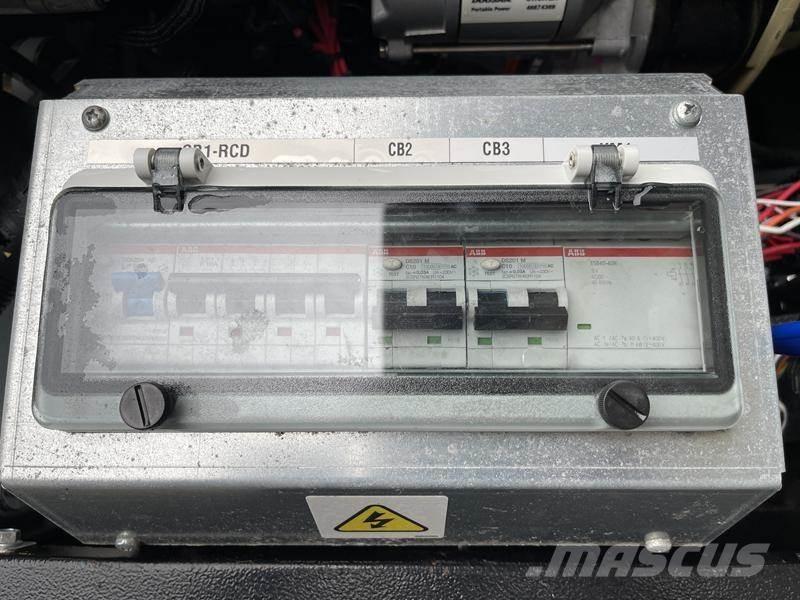 Doosan 7 / 25 - G - N Συμπιεστές