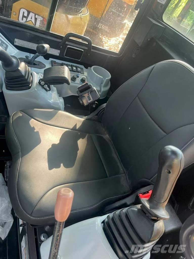 Yanmar vio35-6B Εκσκαφάκι (διαβολάκι) < 7t