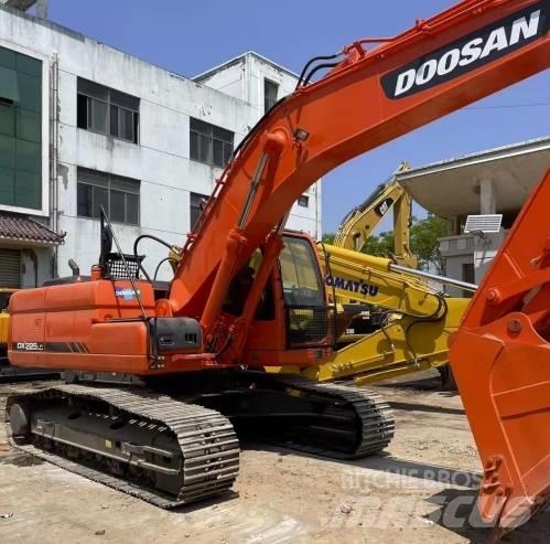 Doosan DX225LC Εκσκαφείς με ερπύστριες