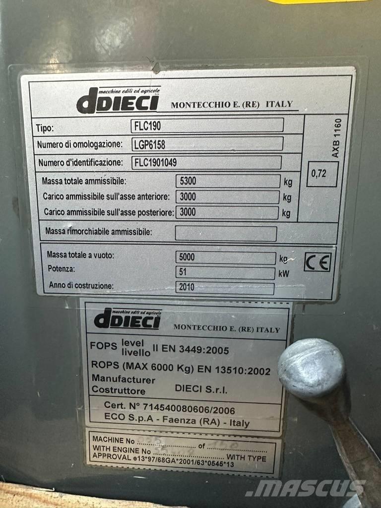 Dieci Apollo 25.6 Τηλεσκοπικοί ανυψωτές
