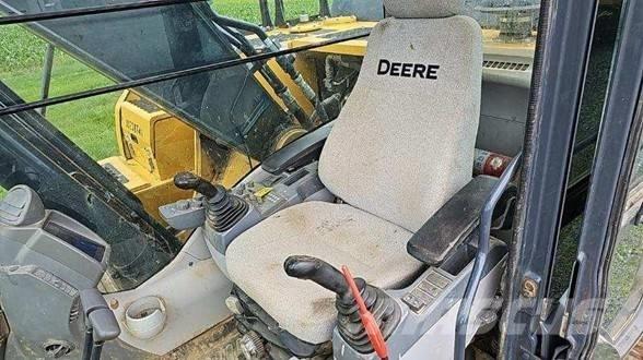 John Deere 210G LC Εκσκαφείς με ερπύστριες