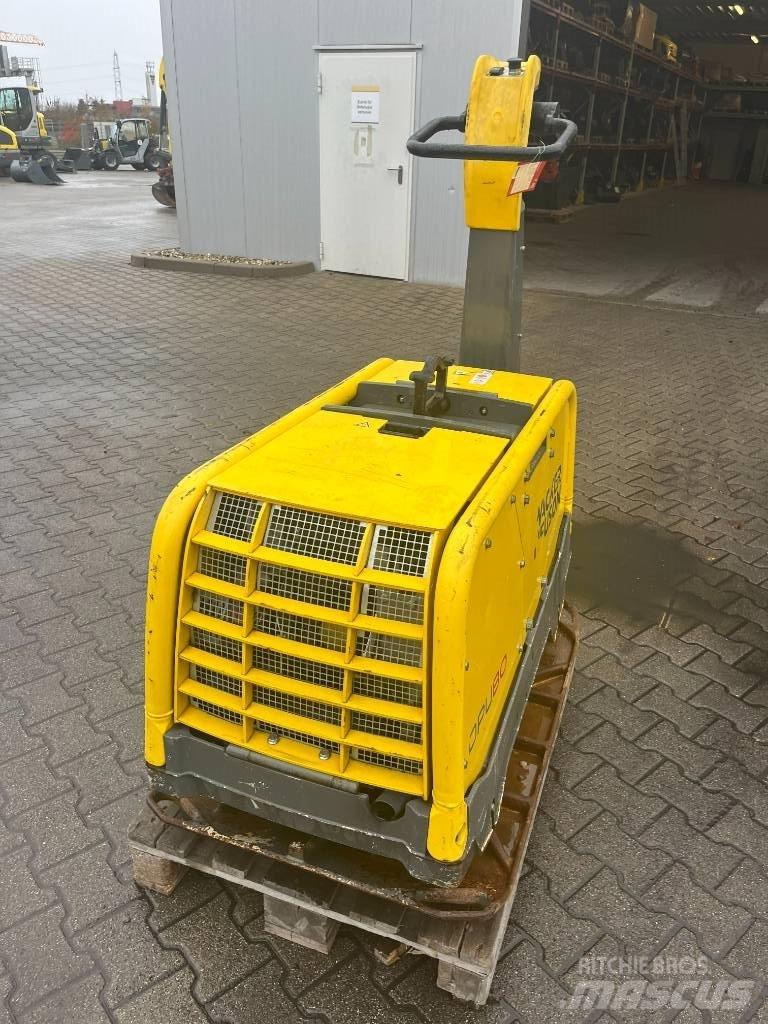 Wacker Neuson DPU80 Επίπεδοι κόπανοι