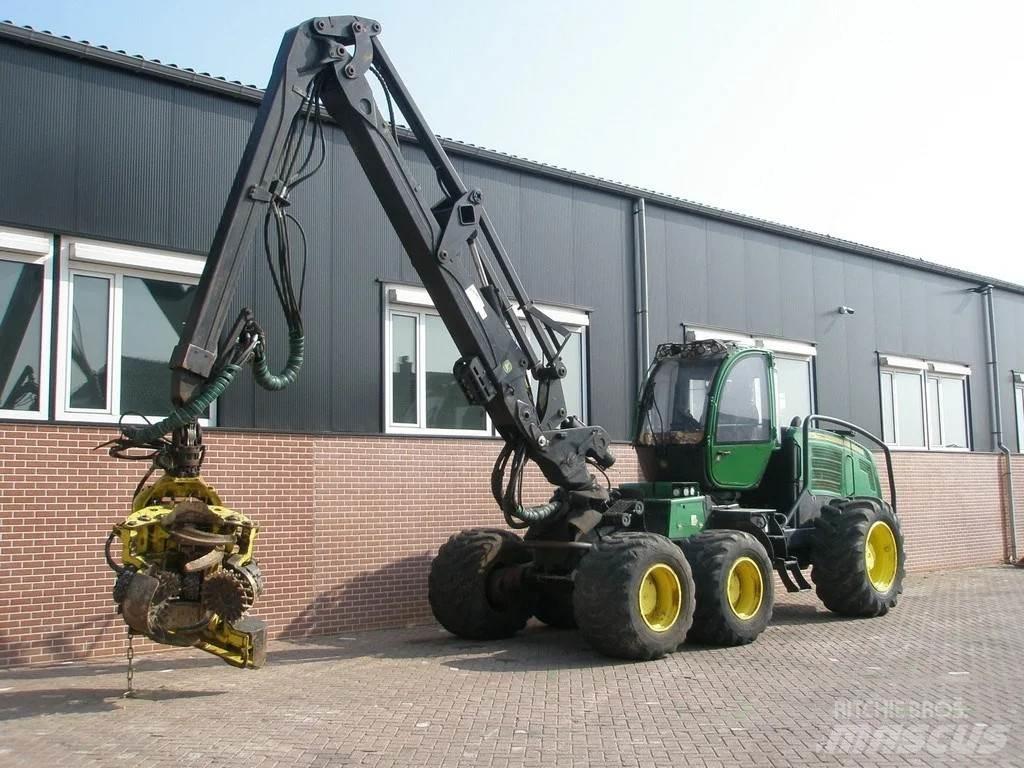 John Deere 1270E Θεριζοαλωνιστικές μηχανές
