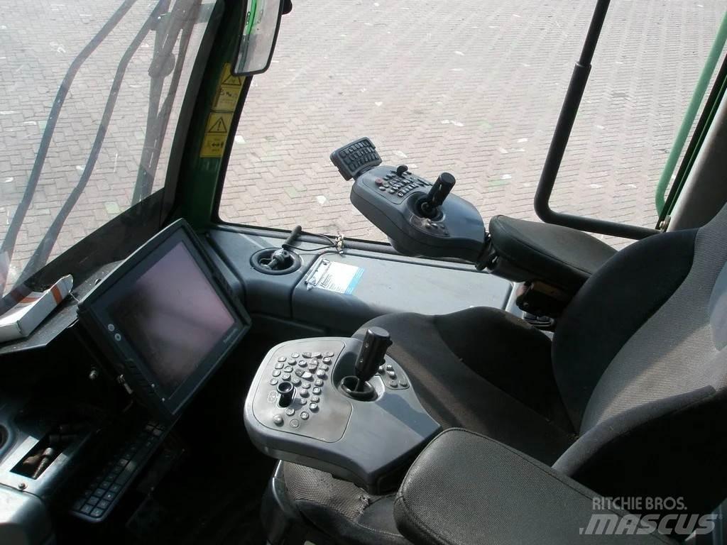John Deere 1270E Θεριζοαλωνιστικές μηχανές