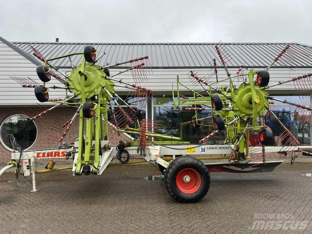 CLAAS Liner 3000 Αναμοχλευτήρες