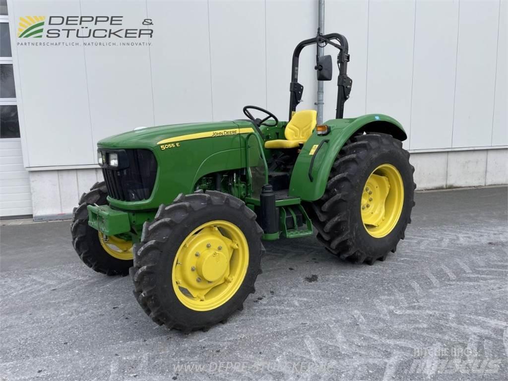 John Deere 5055E Τρακτέρ