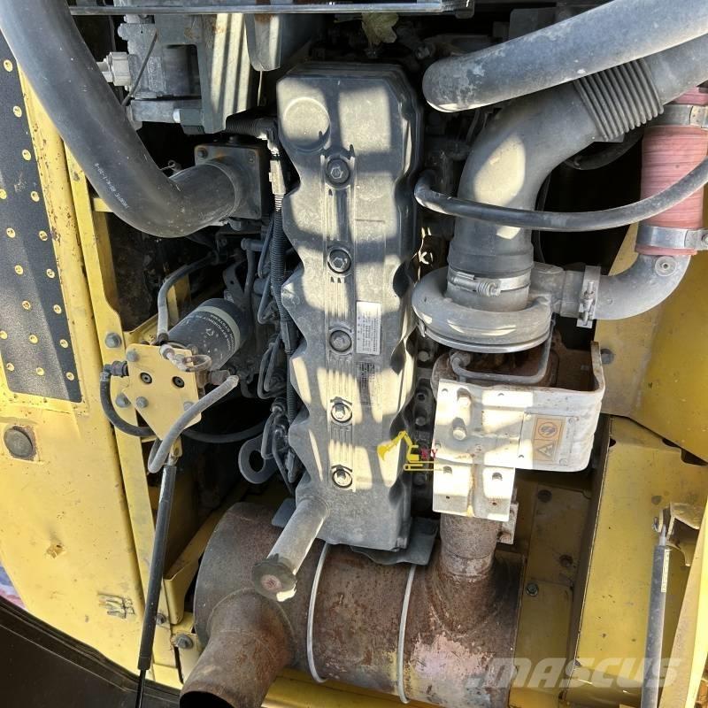 Komatsu PC 200-8 Εκσκαφείς με ερπύστριες