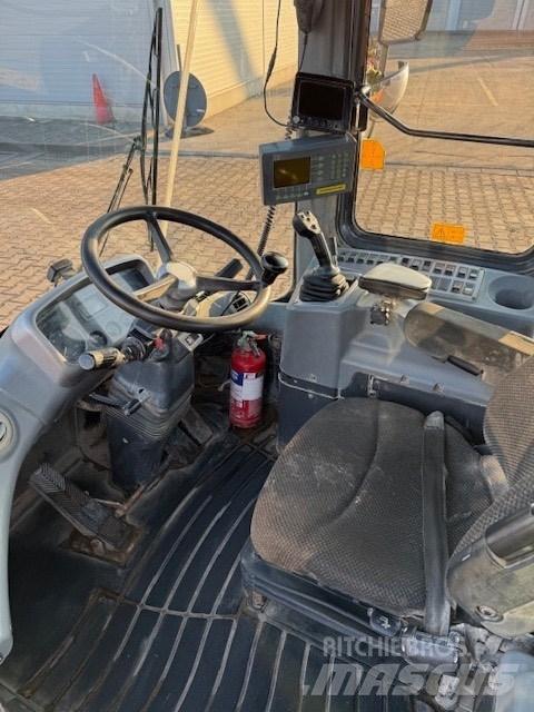 Doosan DL 420-3 CAB Καμπίνες και εσωτερικό