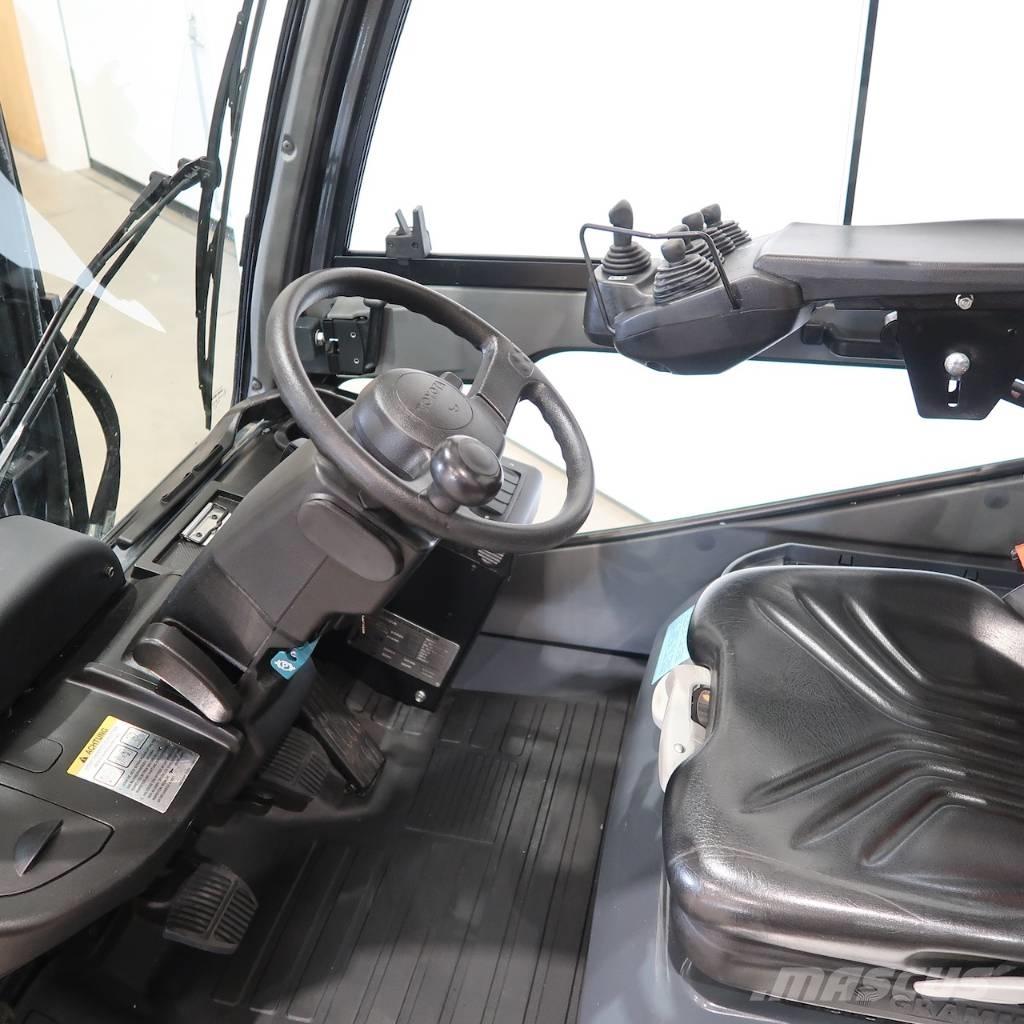 Toyota 02-8FGF25 Περονοφόρα ανυψωτικά κλαρκ με φυσικό αέριο LPG