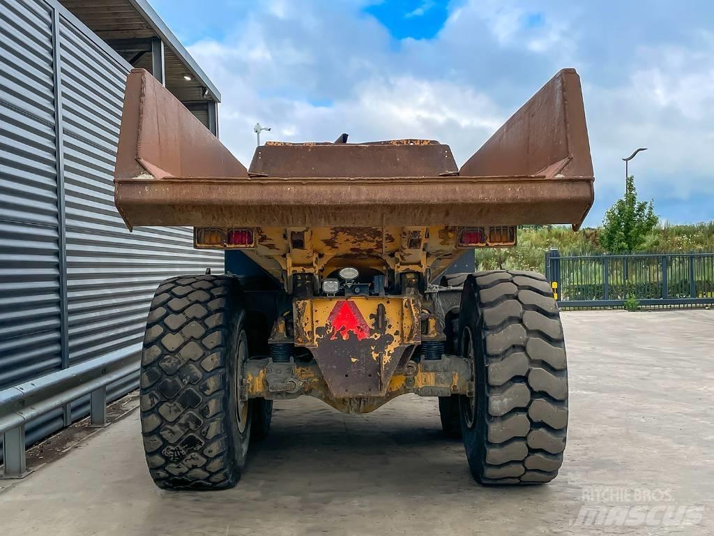 Volvo A25F Σπαστό Dump Truck ADT
