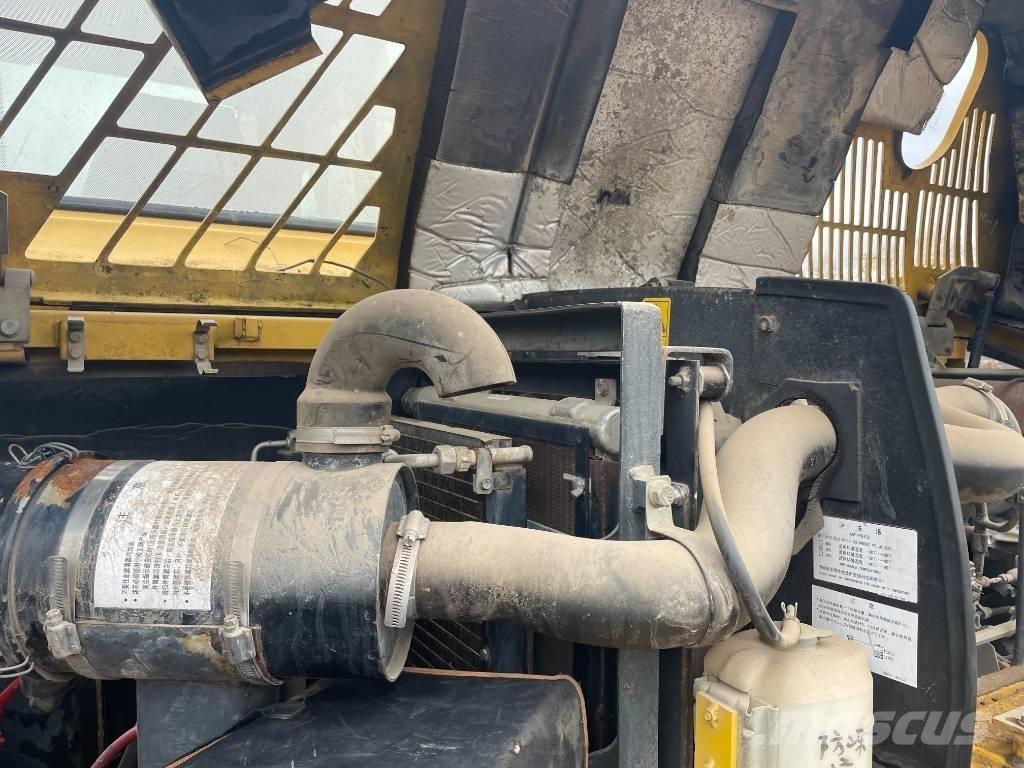 Komatsu PC 60 Εκσκαφείς με ερπύστριες