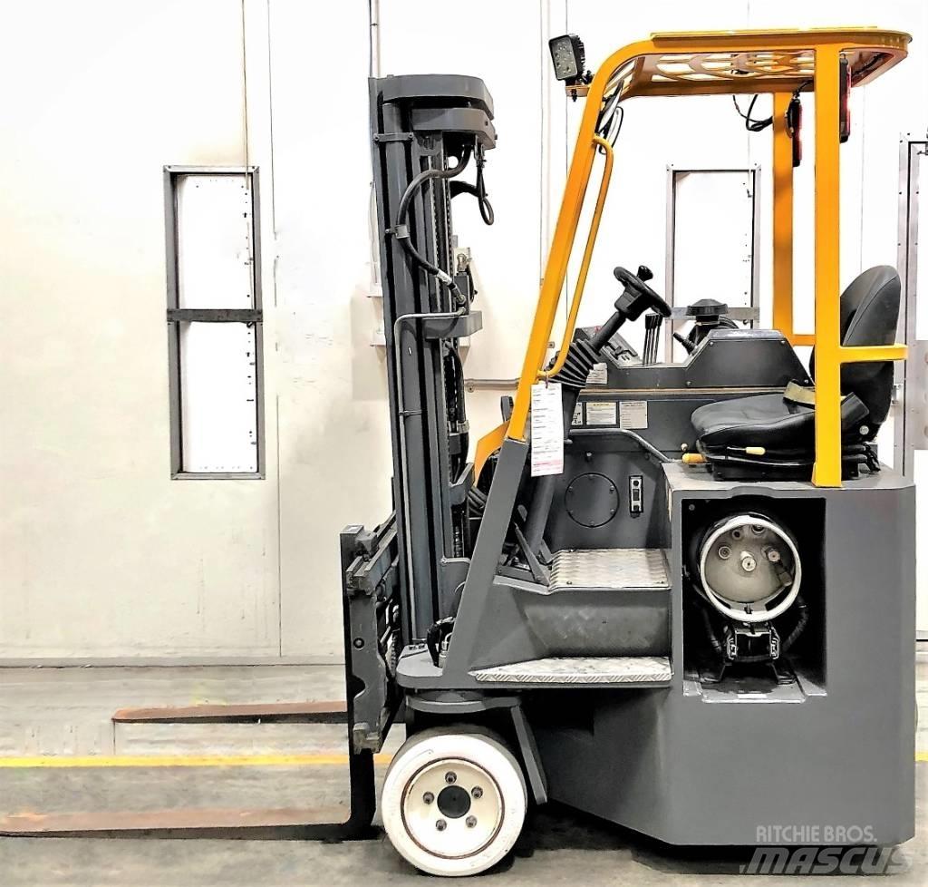 Combilift CB2500 Γερανοί πλευρικής φόρτωσης εμπορευματοκιβωτίων