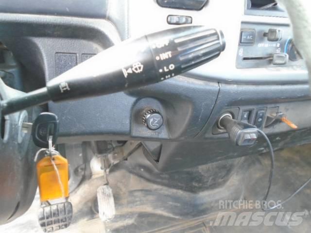 Hino 185 Φορτηγά Kαρότσα με ανοιγόμενα πλαϊνά