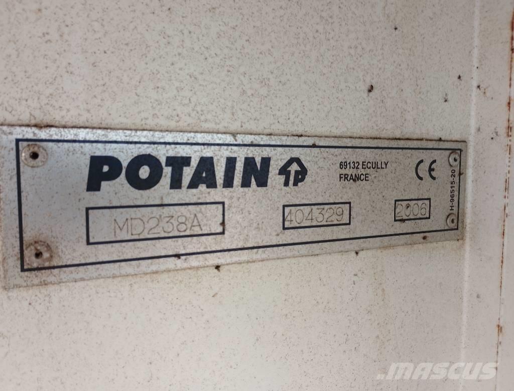 Potain MD238A-J10 Πυργογερανοί