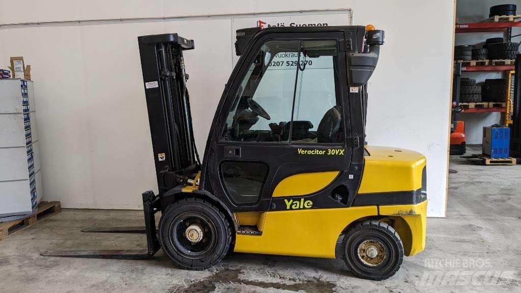 Yale GDP30VX Πετρελαιοκίνητα Κλαρκ